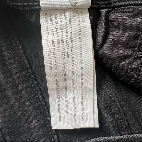 Hollister Black High-Rise Jean Shorts Distressed Denim Style Size 30 Size 11/10 - Picture 6 of 10